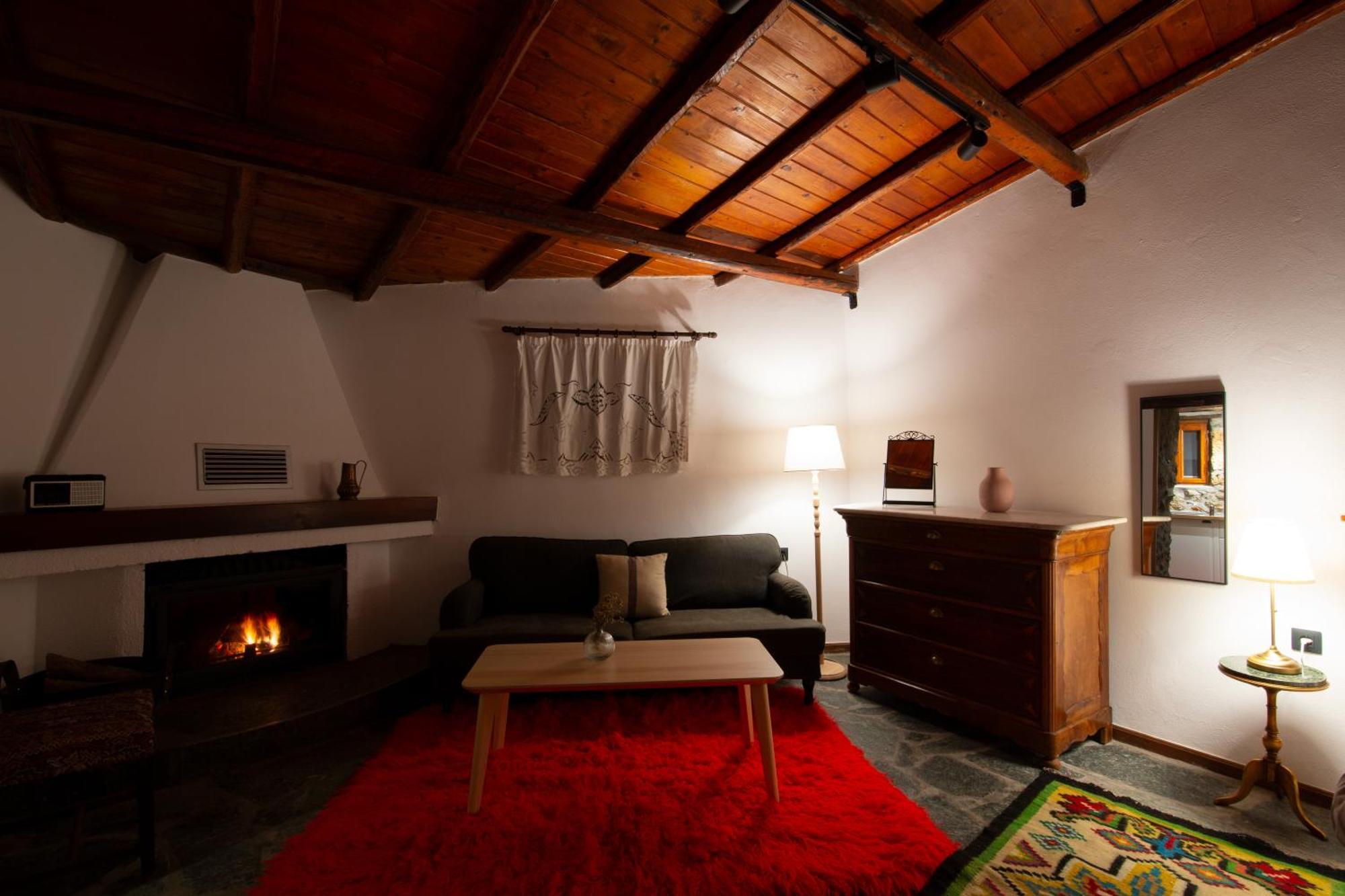 Appartement Fteri Stone House In Platanos, Akrata Extérieur photo